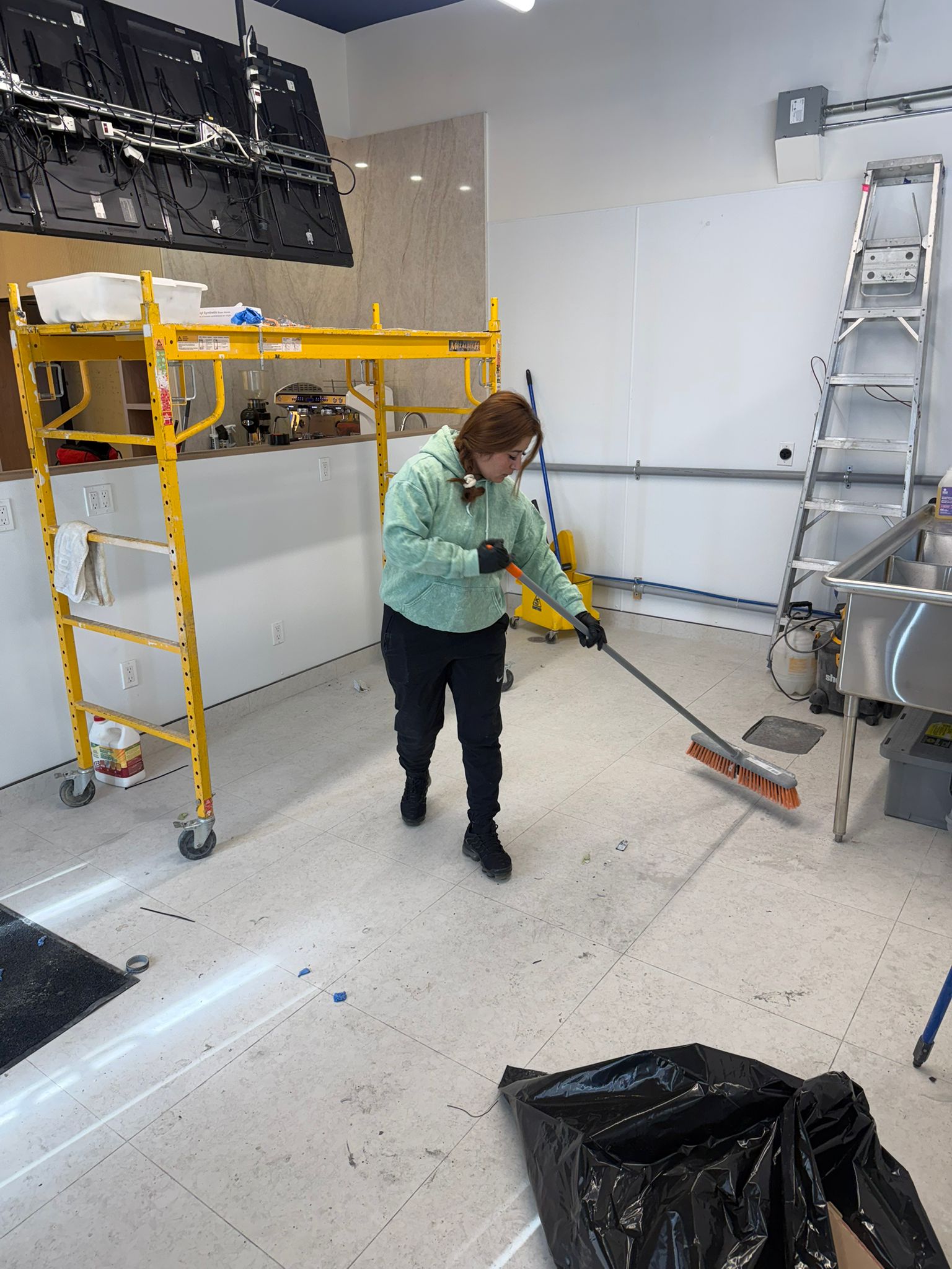 Cleaning gallery photo 3